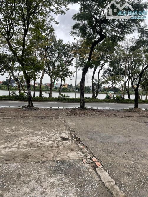 Bán nhà đường Nguyễn Hữu Thọ lô góc đón đầu quy hoạch 500m2 Mặt tiền 25m, giá 145 tỷ