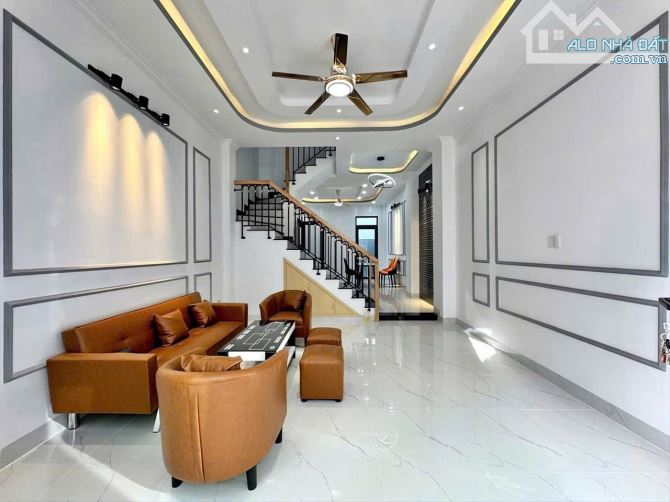 CHÍNH CHỦ BÁN NHÀ SỐ RIÊNG GẦN SÂN BAY ĐƯỜNG CỬU LONG TÂN BÌNH 5 TỶ 340TR 80.8M2