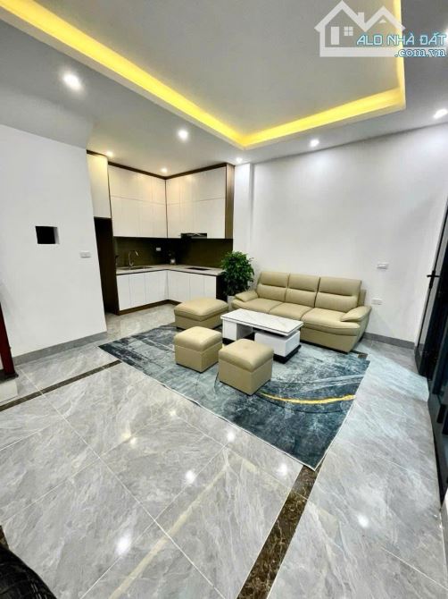 NHÀ AN DƯƠNG VƯƠNG 4 TẦNG TUM 30M² GIÁ 8.3 TỶ MẶT NGÕ THÔNG Ô TÔ ĐỖ CỔNG TÂY HỒ