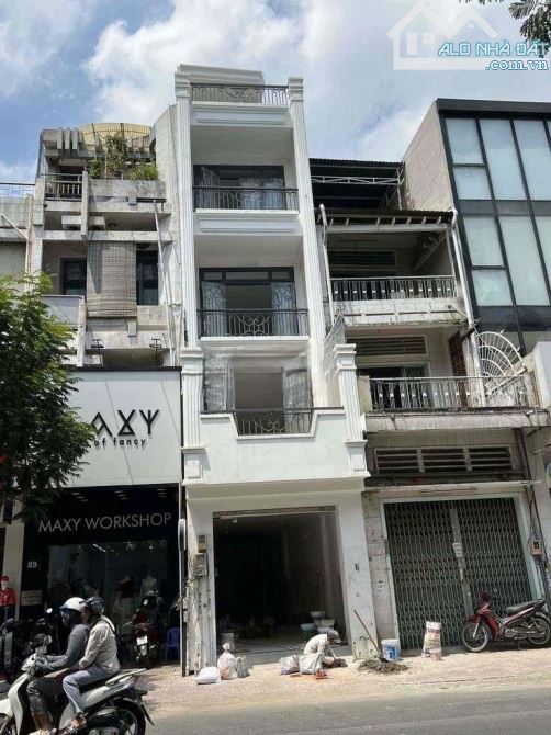 Nhà cho thuê mặt tiền đường Hậu giang 4x18m 4L khu dân cư kd đông đúc