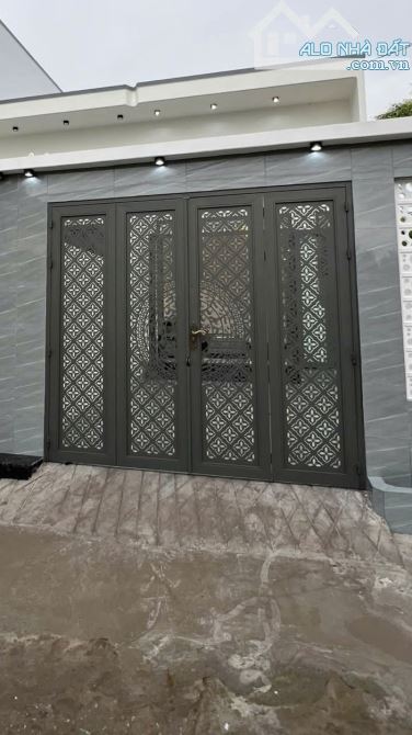 Cần bán gấp! Nhà cấp 4 đường An Phú Tây - Hưng Long
