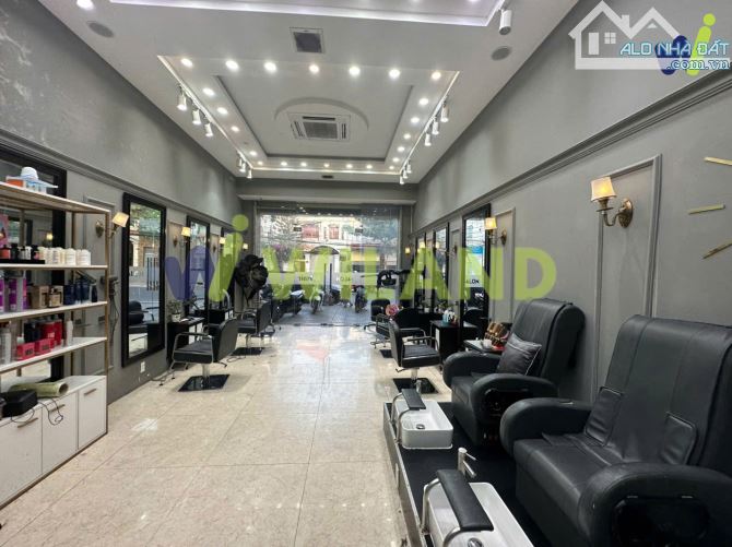 BÁN NHÀ MẶT TIỀN ĐƯỜNG XÔ VIẾT NGHỆ TĨNH VỊ TRÍ ĐẸP VỪA Ở VỪA KINH DOANH