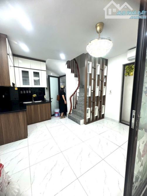 BÁN NHÀ RIÊNG PHỐ ĐÔNG THIÊN - 23M2, 4 TẦNG 3 NGỦ, 3 PHỤ, SỔ ĐỎ RIÊNG. GIÁ 4,6 TỶ