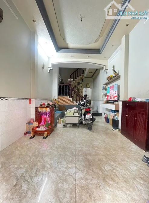 BÁN NHÀ TRẦN HƯNG ĐẠO, GẦN NHÀ HÀNG BÁT ĐẠT, QUẬN 5, DT 55M2, HẺM 6M, GIÁ NHỈNH 10 TỶ