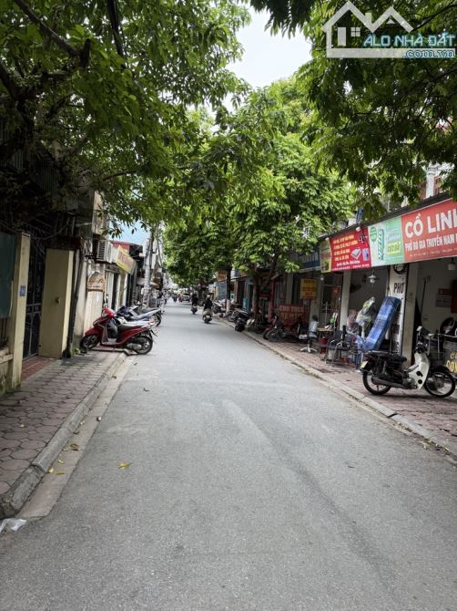 Đất phân lô TT Trâu Quỳ – 50m² – ô tô tránh – gần ĐHNN – Kinh doanh đỉnh - 7,5 tỷ
