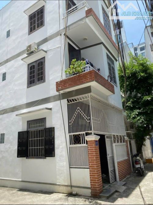 Bán nhà góc 2 mặt tiền hẻm ô tô đường Hoàng Hoa Thám. cách biển Trần Phú vài bước chân
