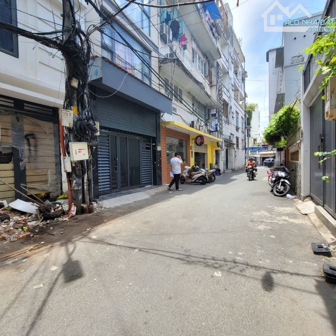 Bán nhà HXH Trần Đình Xu Q1, DT 10x22m ~ 220m², KC 2 tầng, giá 62 tỷ
