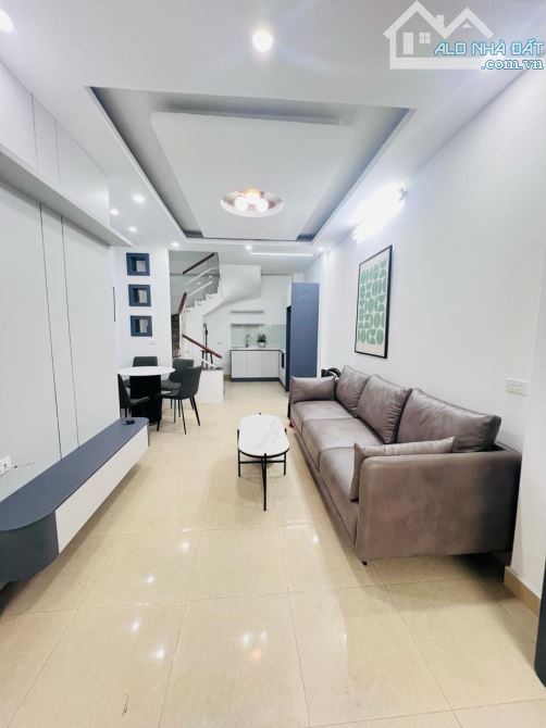 NGUYỄN XIỂN - HƠN 18 TỶ - 51M2 - 2 MẶT THOÁNG - VỈA HÈ - NGÕ THÔNG - Ô TÔ TRÁNH