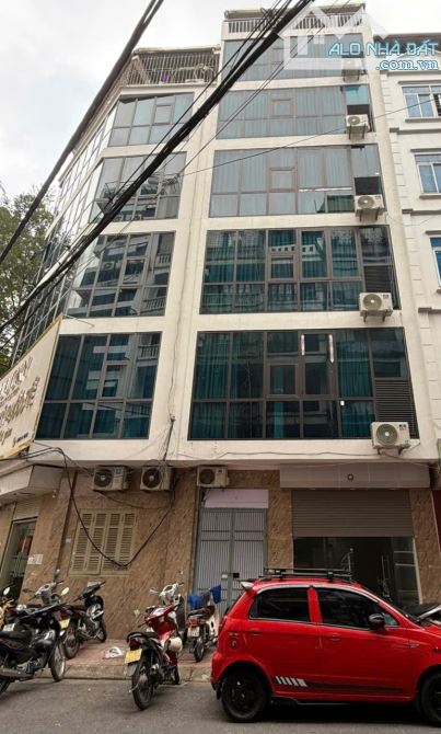 Cho thuê nhà HOÀNG QUỐC VIỆT, Cầu Giấy. 30 triệu/th. Phù hợp làm Văn phòng, Cty, Lớp học