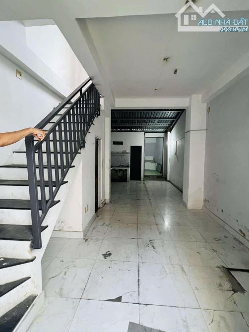 Bán nhà 3 tầng 4.1*18.8m, hẻm 151 Liên Khu 4-5, Bình Tân , hẻm xe hơi 5m, chỉ 2.x tỷ