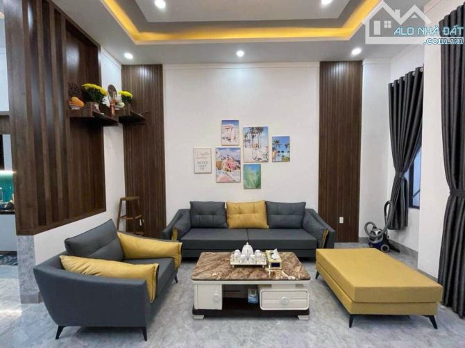 💥💥💥NHÀ CẤP 4 HẺM 184 GIẢI PHÓNG ĐỒNG KHỞI PHƯỜNG TÂN LỢI