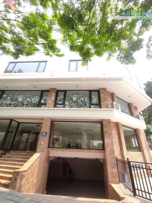 💥BÁN TÒA VĂN PHÒNG LÔ GÓC_MẶT PHỐ PHẠM VĂN ĐỒNG_207M2 7 NỔI 1 HẦM_GIÁ CHỈ 69 TỶ
