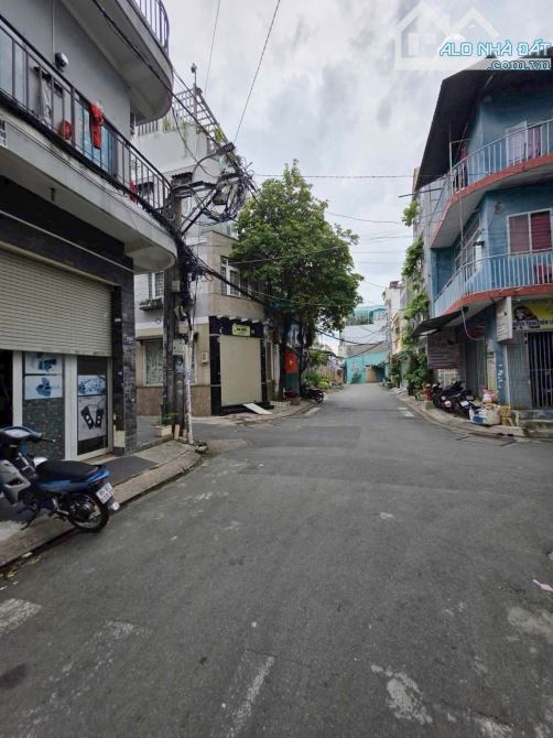 Chính Chủ – Nhà 4x18m, Hẻm 8m Thông, Gần Chợ Tân Hương & Aeon Tân Phú
