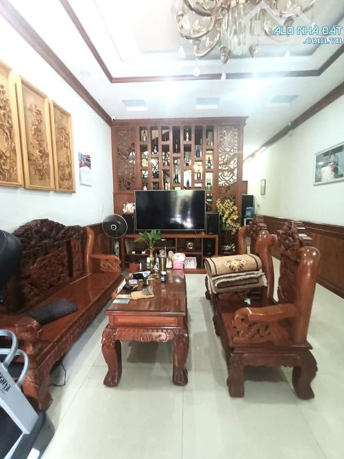NHÀ HẺM XE HƠI TÂN PHÚ, NGANG 4 X 18-CẠNH TÂY THẠNH, 3 TẦNG, CHỈ 7.6 TỶ