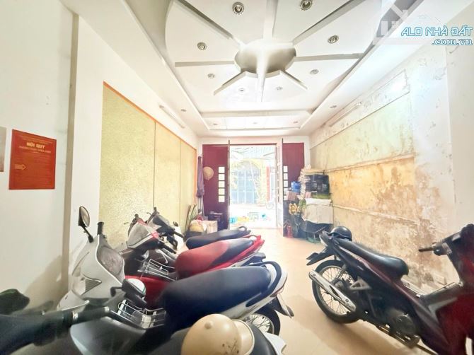 Pháo Đài Láng – 72M – 5 Tầng – Ô Tô Tránh – Vỉa Hè 2 Bên – 19,8 TỶ
