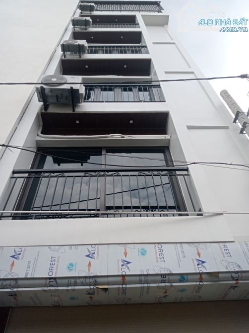 BÁN NHÀ PHÂN LÔ, CỔ LINH, LONG BIÊN, 48m2, 6 tầng, Thang máy, Gara - Hơn 10tỷ.