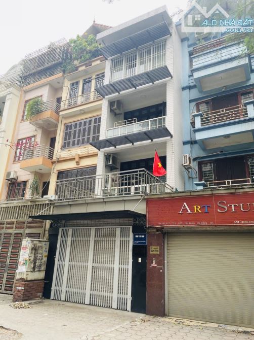 LIỀN KỀ KĐT VĂN QUÁN TRỤC CHÍNH KINH DOANH 25TỶ