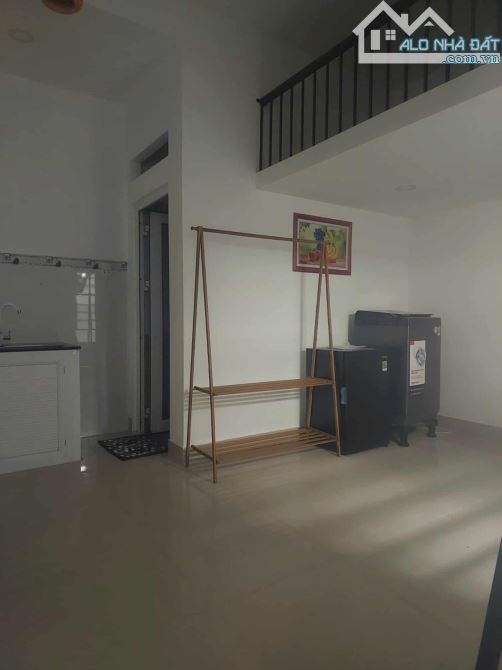 Dương Quảng Hàm gò vấp 135m2 6 tầng giá chỉ 27 tỷ