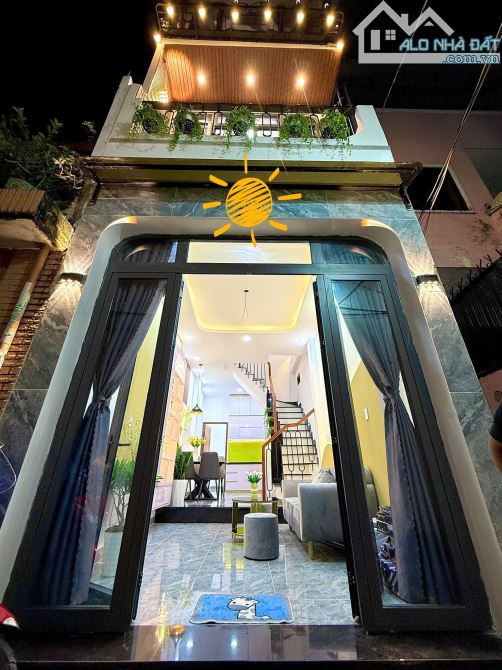 Nhà Đường Phan Văn Trị Quận Bình Thạnh ( P12 cũ),