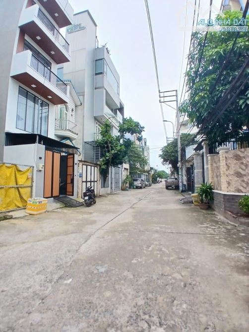 Biệt thự đẳng cấp 5 sao Nguyễn Thị Tú gần ngã tư Gò Mây 131m2,4Tầng Nhỉnh 15tỷ