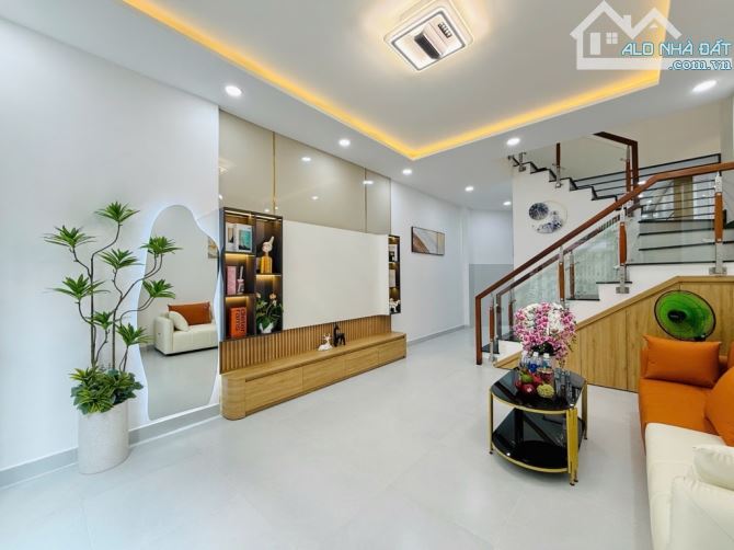 🔥 NHÀ ĐẸP PHAN VĂN TRỊ, GÒ VẤP — GIÁ CHỈ 4.X TỶ 🔥