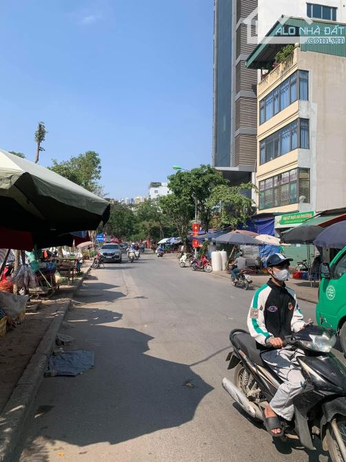 BÁN GẤP NHÀ MẶT PHỐ VŨ TÔNG PHAN. 70M2 - 3 TẦNG. KINH DOANH. LÔ GÓC. 20 TỶ.