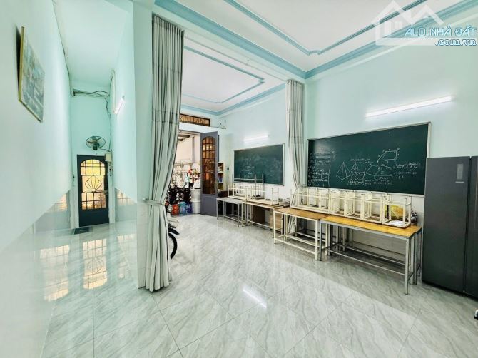 Bán nhà Mỹ Đình 80m2, MT hơn 7m, ô tô gần, giá cực tốt 16 tỷ 2