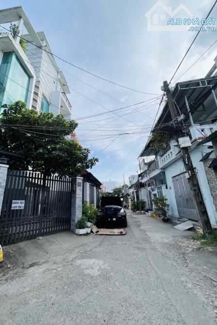 BÁN NHÀ SÁT MẶT TIỀN ĐÔNG HƯNG THUẬN 05 TÂN HƯNG THUẬN QUẬN 12,  DT 33M²(3.7× 9), GIÁ RẺ