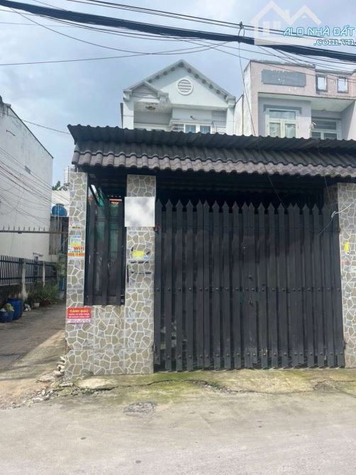 NHÀ 2 TẦNG ĐÚC CĂN GÓC 2 MẶT TIỀN VÀO Ở NGAY, 72M2, XT THÔNG, GẦN CHỢ THỚI TỨ, 2.98 TỶ