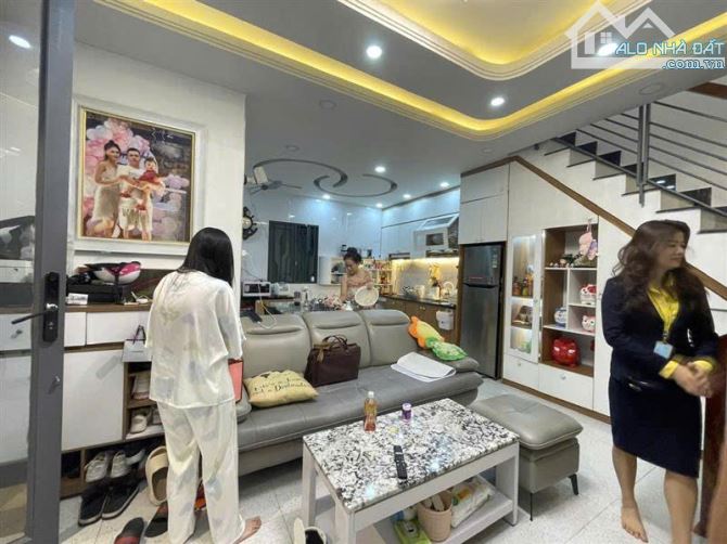 NHÀ GÒ VẤP, QUANG TRUNG, HẺM 4M, DT 7X6M, KIÊN CỐ 2 TẦNG, GIÁ NHỈNH 5 TỶ