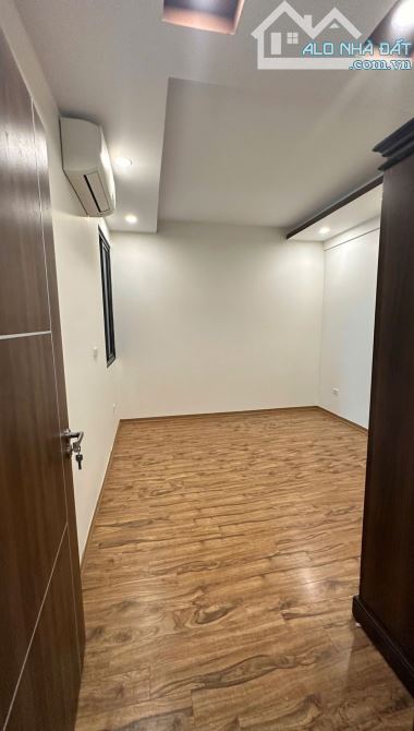 Bán căn chung cư c1-c2 Xuân Đỉnh 2 ngủ 2 vs đủ nội thất, ở sướng giá tốt