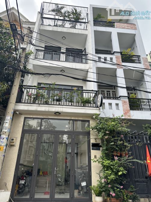 Siêu vị trí HXH QUANG TRUNG Phường 8 N4x18m 4PN giá chỉ hơn 7tỷ TL - một đời chủ 1/ thẳng