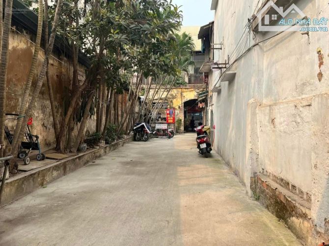 Cho Thuê Nhà Ngõ 22 Hai Bà Trưng, Tràng Tiền, Hoàn Kiếm, Hà Nội. DT 15m x 4 tầng, giá 7tr