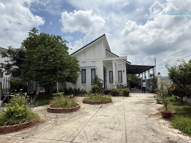 🏡 BÁN NHÀ VƯỜN + ĐẤT 657m² TẠI Xã TÂN HẢI, TP PHÚ MỸ ( PHƯỜNG TÂN HẢI, TP HCM )