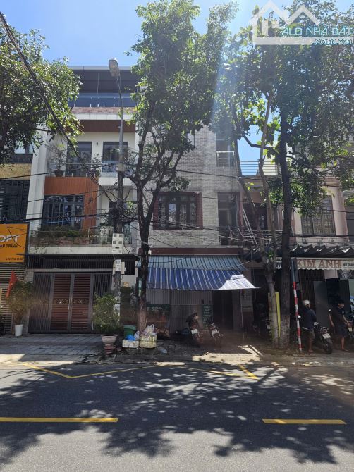 Bán tòa căn hộ Cao Cấp 4 Tầng xịn sò ở Trung Tâm Đà Nẵng,Mặt Tiền Đường Nguyễn Hữu Dật
