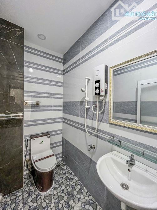 BÁN NHÀ TRỆT LẦU - KDC THỚI NHỰT 1 - KẾ BÊN ĐẠI HỌC Y DƯỢC - CHỢ A KHÁNH - 10