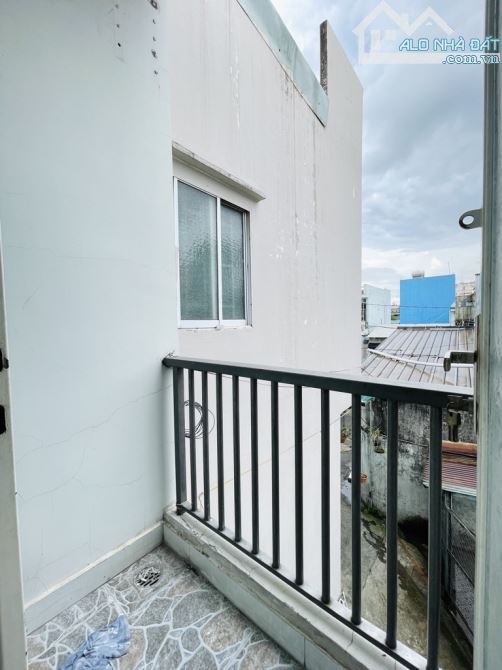 BÁN NHÀ SÁT MẶT TIỀN ĐÔNG HƯNG THUẬN 05 TÂN HƯNG THUẬN QUẬN 12,  DT 33M²(3.7× 9), GIÁ RẺ - 10
