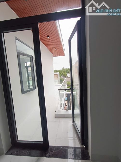 BẠN SẼ PHẢI LÒNG TRƯỚC CĂN BIỆT THỰ MINI CUỐI ĐƯỜNG ĐỒNG KHỞI - 11