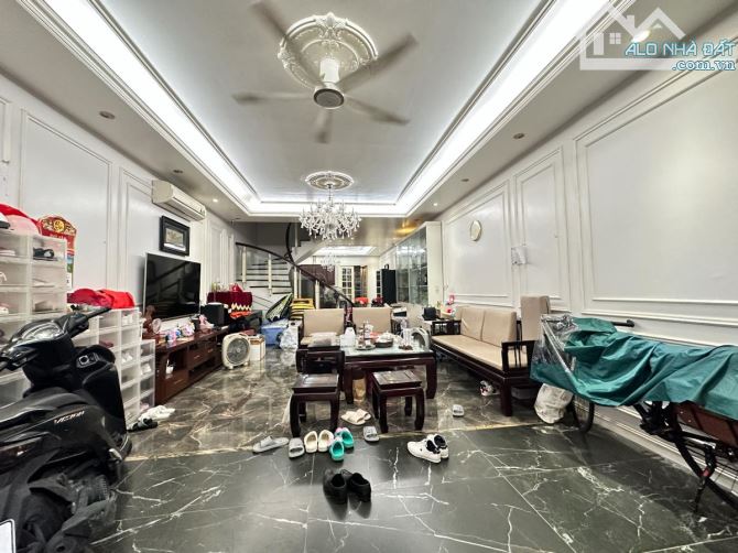 Nhà Đẹp Âu Cơ ( Tứ Liên) - An cư hưởng thụ - 75m2- 5 tầng - Mt 5m - 20 Tỷ - 11