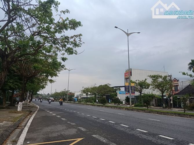 Cần bán lô duy nhất Đối diện ủy ban Điện Bàn Đông tp,Đà Nẵng trục Trần Thủ Độ giá Đầu tư - 3