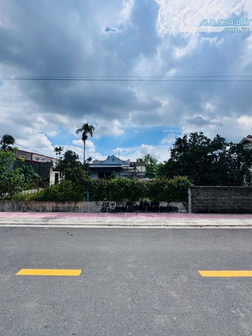 Chính chủ gửi bán lô đất mặt đường TDP Lương Quán. 72.5m ngang 4.5m hướng ĐB Đường nhựa 7m - 1