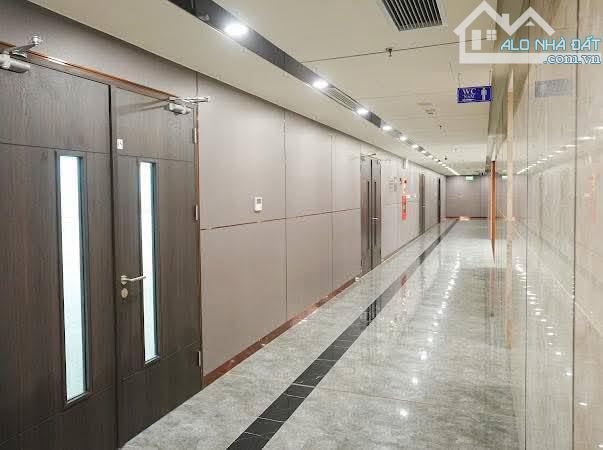 Bán tòa nhà hạng A - Diện tích 6400m2 sàn sử dụng - lõi Tây Hồ  - Giá bán: 298 tỷ. - 1