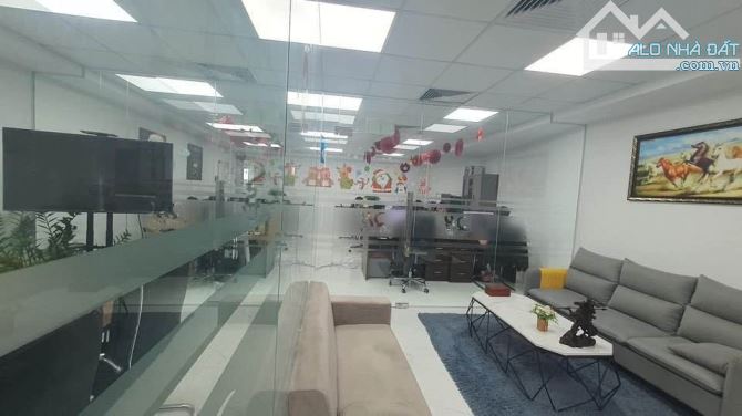 Mặt phố Võ Chí Công, Tây Hồ - Tòa VP hạng B đẳng cấp bậc nhất thủ đô Hà Nội - 1