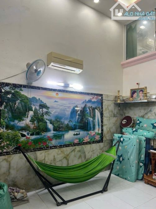 bán nhà 2 tầng HXH Nguyễn Thị Thập cạnh trung tâm hành chánh Q7; DTSD 60m2; SHR - 1