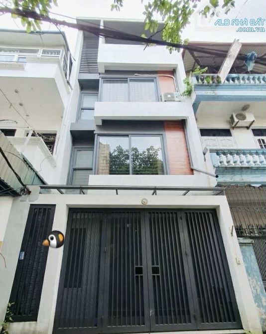 bán nhà Ngọc Lâm, 54m x 4 tầng, mặt tiền 5m, gara ôtô, kinh doanh, full nội thất - 1