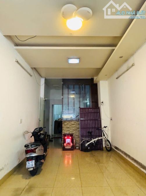 Quận 11-Nhà đẹp-Đường nhựa 7M-Tiện KD-Lạc Long Quân-P5-57m2-4tầng-6PN,6WC - 1