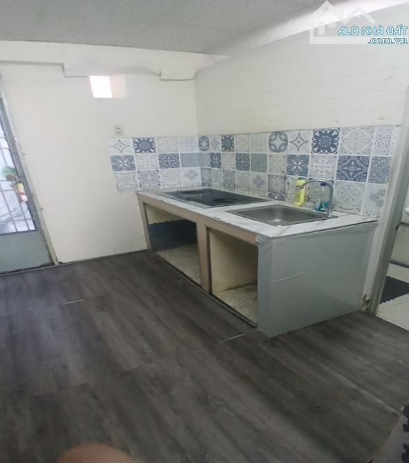 Bán nhà hẻm 8m KD, Nguyễn Trãi, Nguyễn Cư Trinh, Q1, 48m2, 2 tầng, giá rẻ - 1