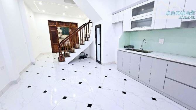 Bán nhà thôn 3 Vạn Phúc, 42m2 x 4 tầng, ngõ ô tô, giá 4,7 tỷ - 1