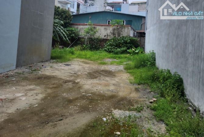 Đông ngạc 130m- CÁCH 1 NHÀ RA MẶT PHỐ - NGÕ 3 GÁC - XÂY CCMN TUYỆT VỜI. Giá chỉ hơn 12 tỷ. - 1