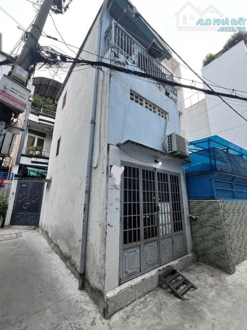 Bán nhà nhỏ Lô góc HXH Trần Huy Liệu 17m2 – Giá 2,98 Tỷ - 1